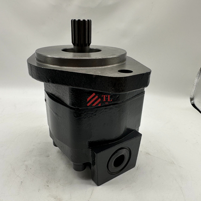 EC160C EC180C EC210C EC210CL EC235C EC290B 小売用パッケージ付きの掘削機用機械ポンプ
